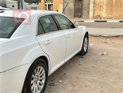 کرایسلەر 300